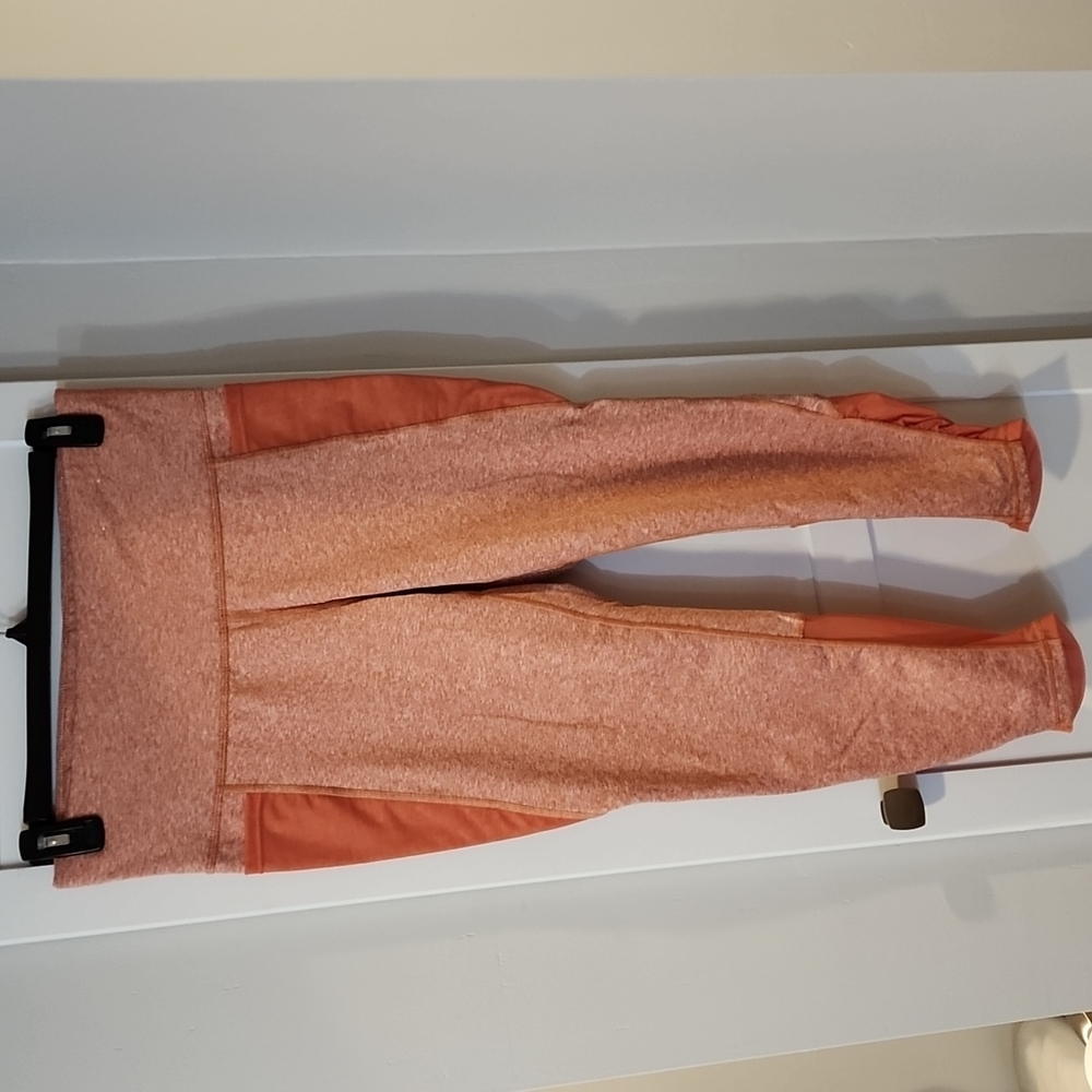 Xersion, Orange/cream, leggings. L